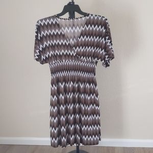 ⭐ Flattering cocktail dress